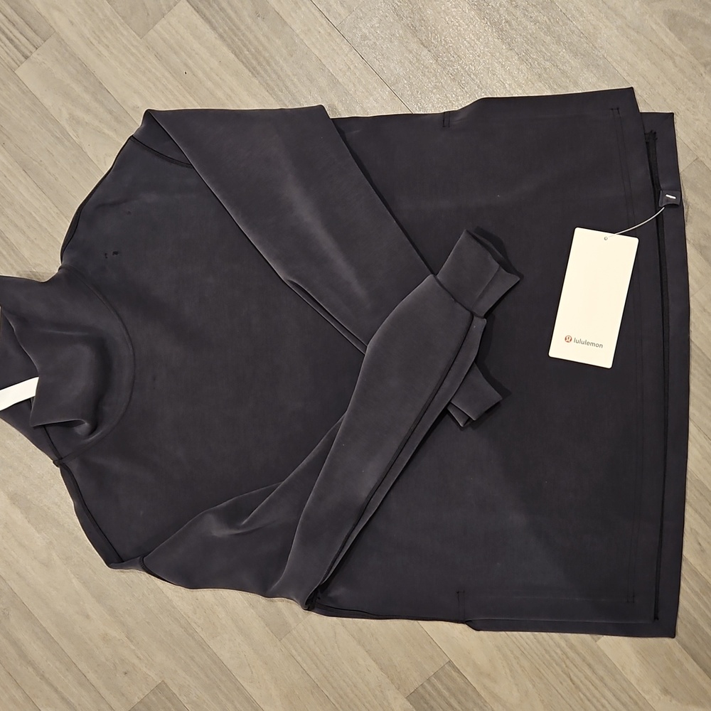 Lululemon Softstreme Funnel Neck Pullover